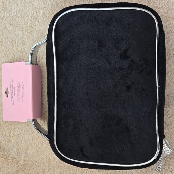 Juicy Couture 4 Pack Travel Bottles and Cosmetic Bag 100 ml TSA Approved - Picture 4 of 10